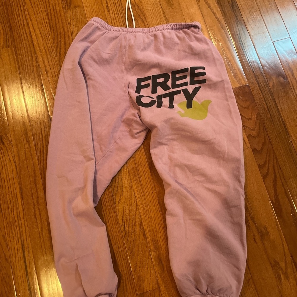 FREE CITY SWEATPANTS